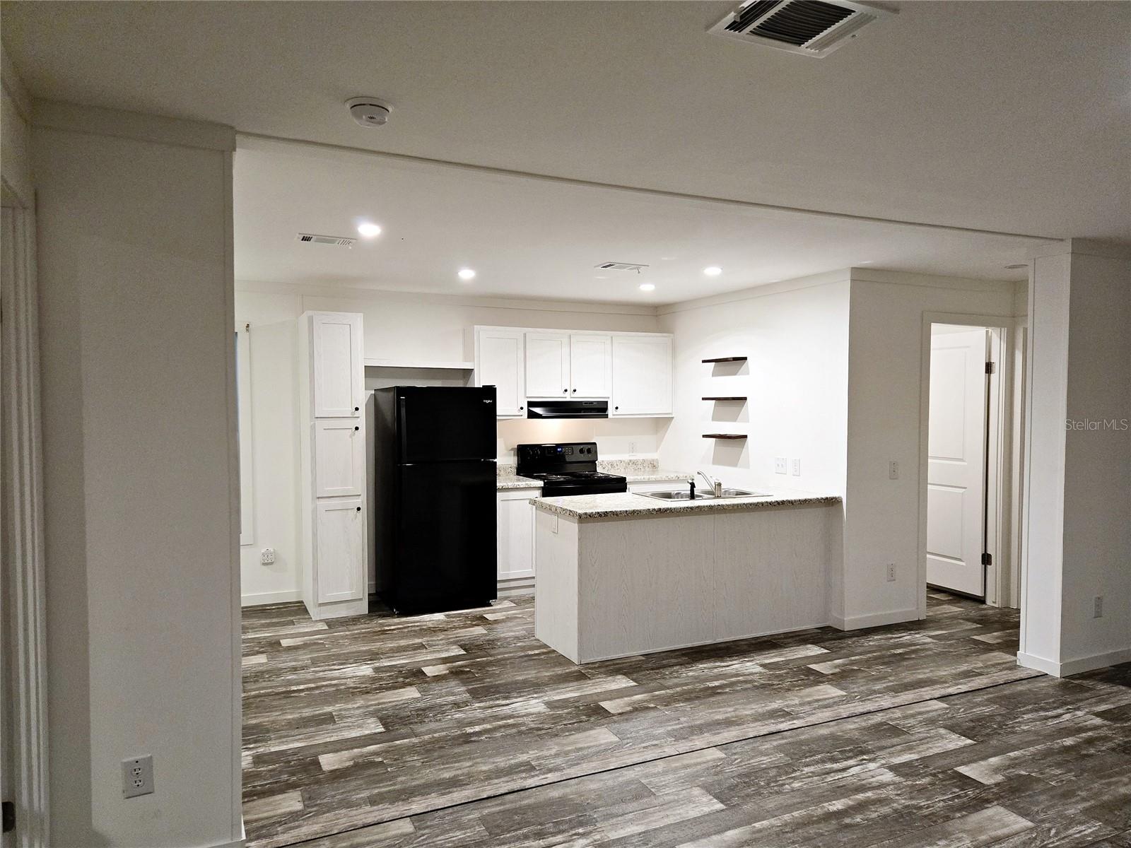 Image 10 of 29 For 5131 Jo Street