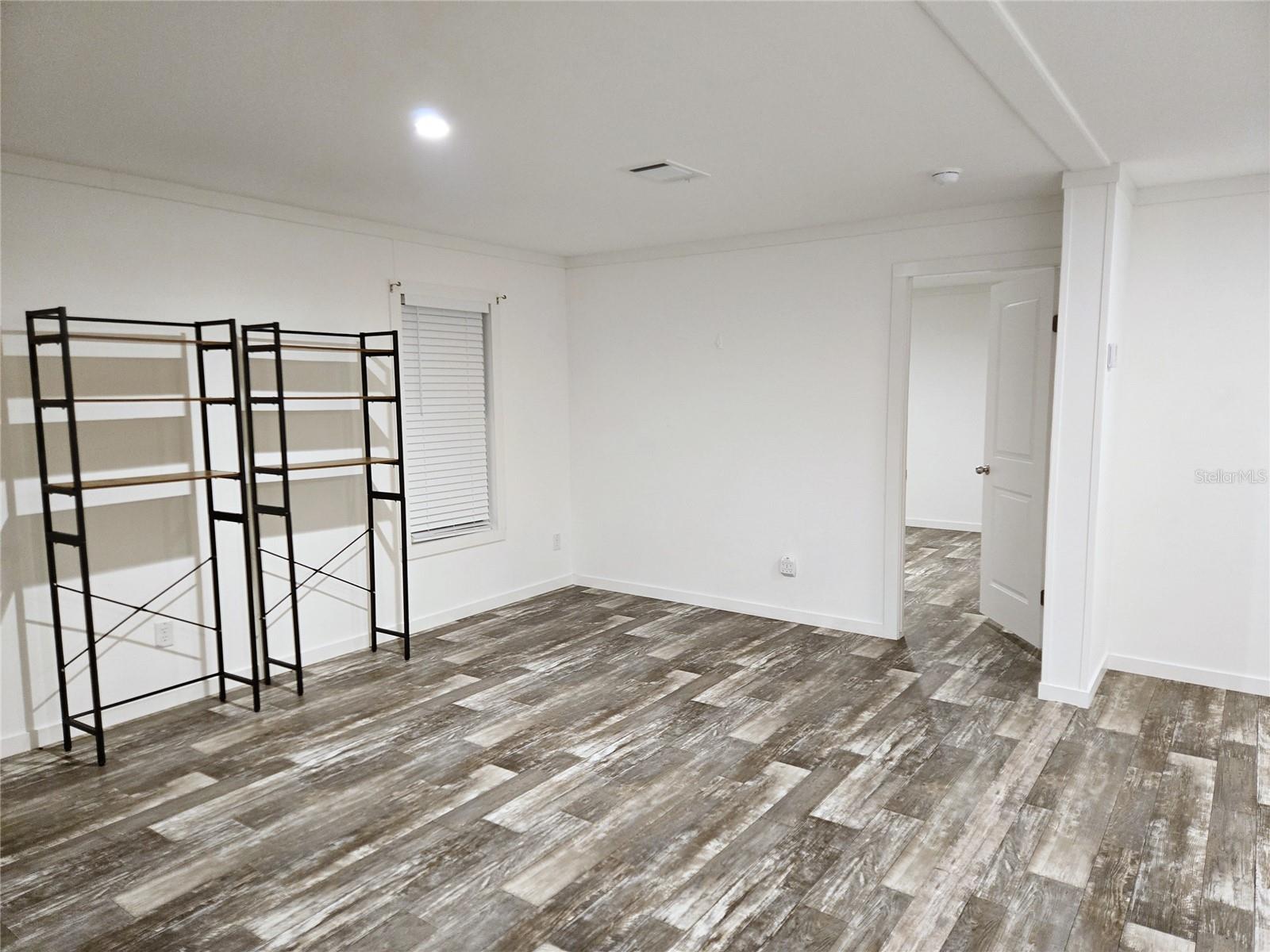 Image 12 of 29 For 5131 Jo Street