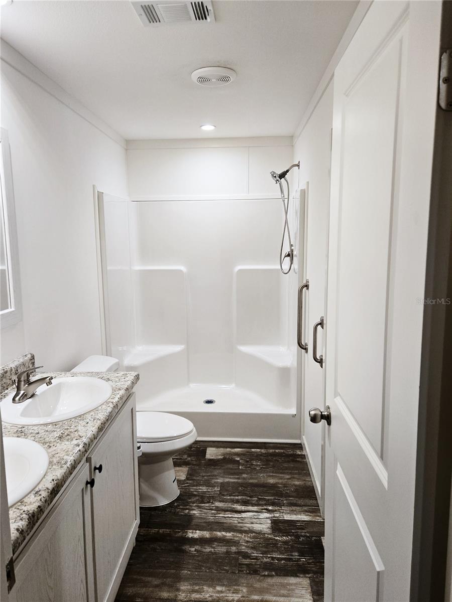 Image 19 of 29 For 5131 Jo Street