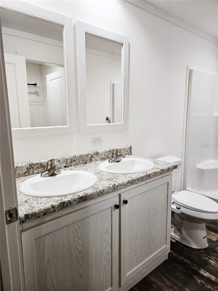 Image 20 of 29 For 5131 Jo Street