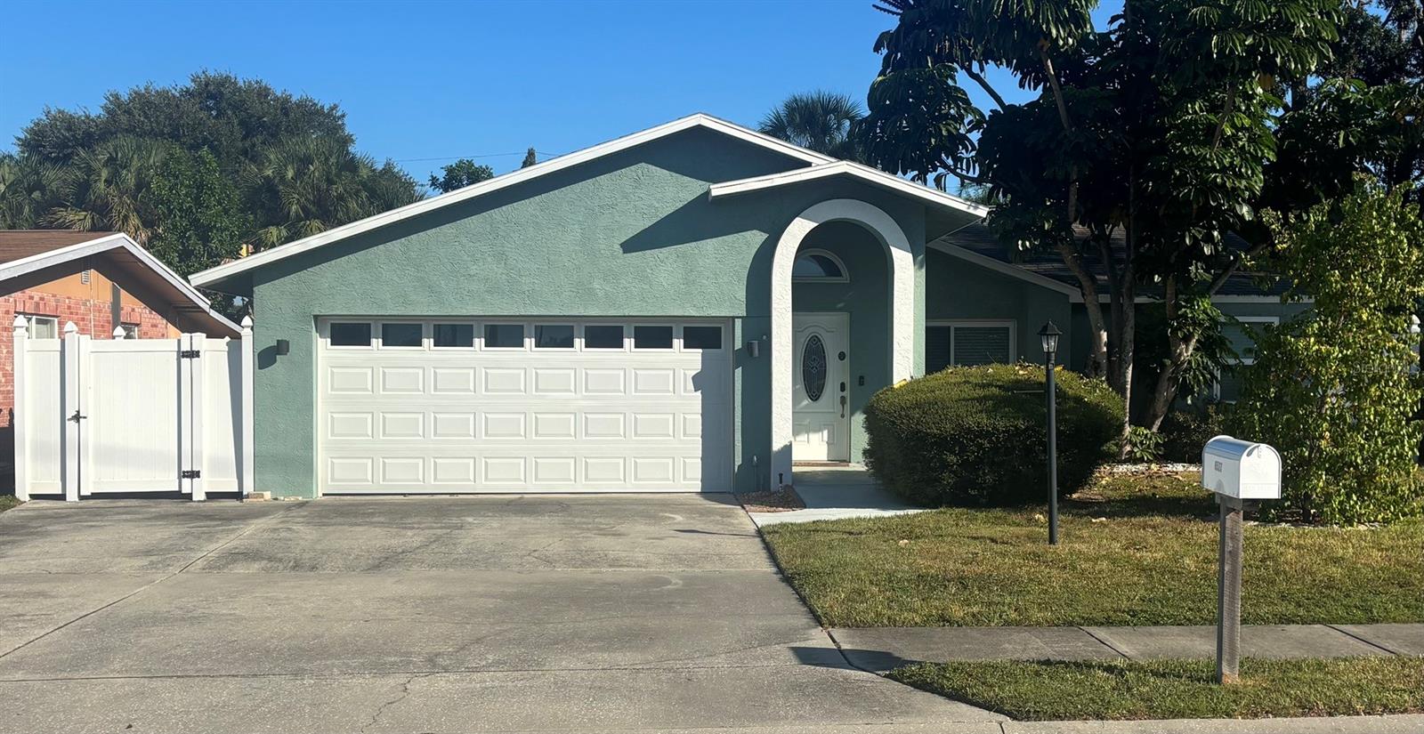 Details for 6527 40th Avenue N, ST PETERSBURG, FL 33709