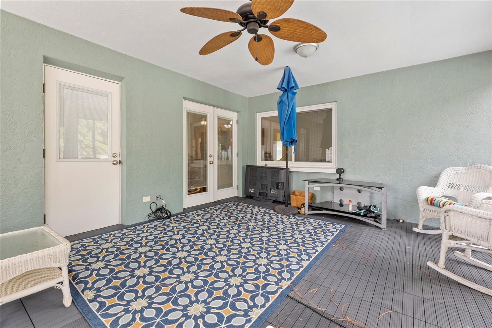 Image 29 of 39 For 6527 40th Avenue N