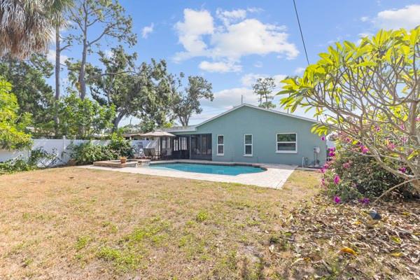 Image 36 of 39 For 6527 40th Avenue N