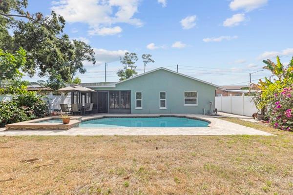 Image 38 of 39 For 6527 40th Avenue N