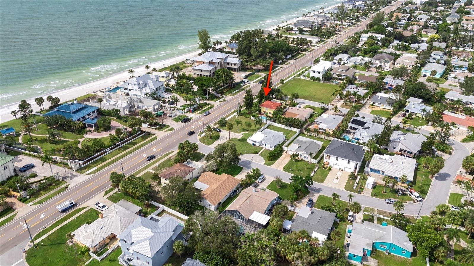 Image 4 of 34 For 305 Gulf Blvd