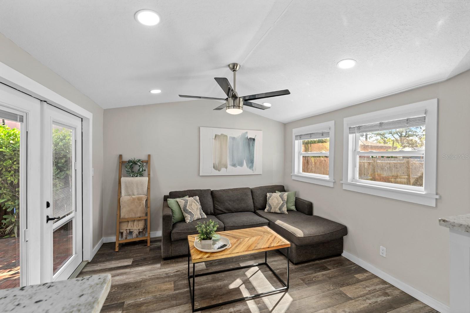 Image 14 of 26 For 3526 4th Avenue N