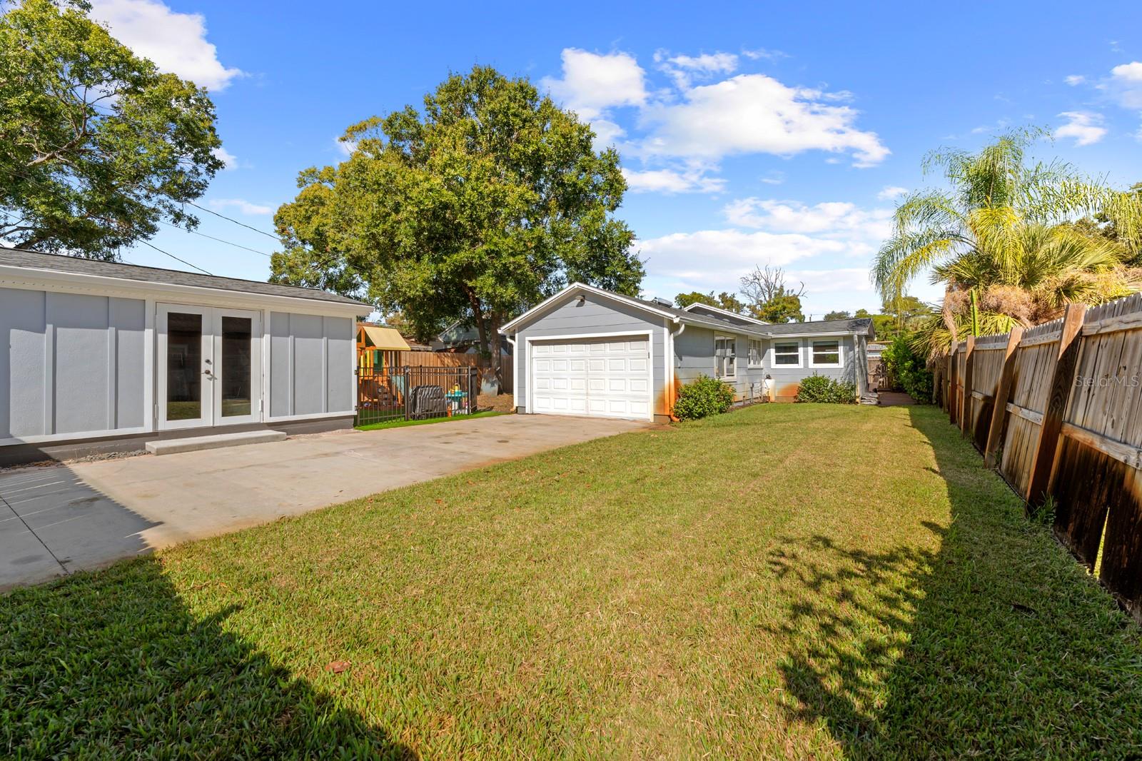 Image 20 of 26 For 3526 4th Avenue N