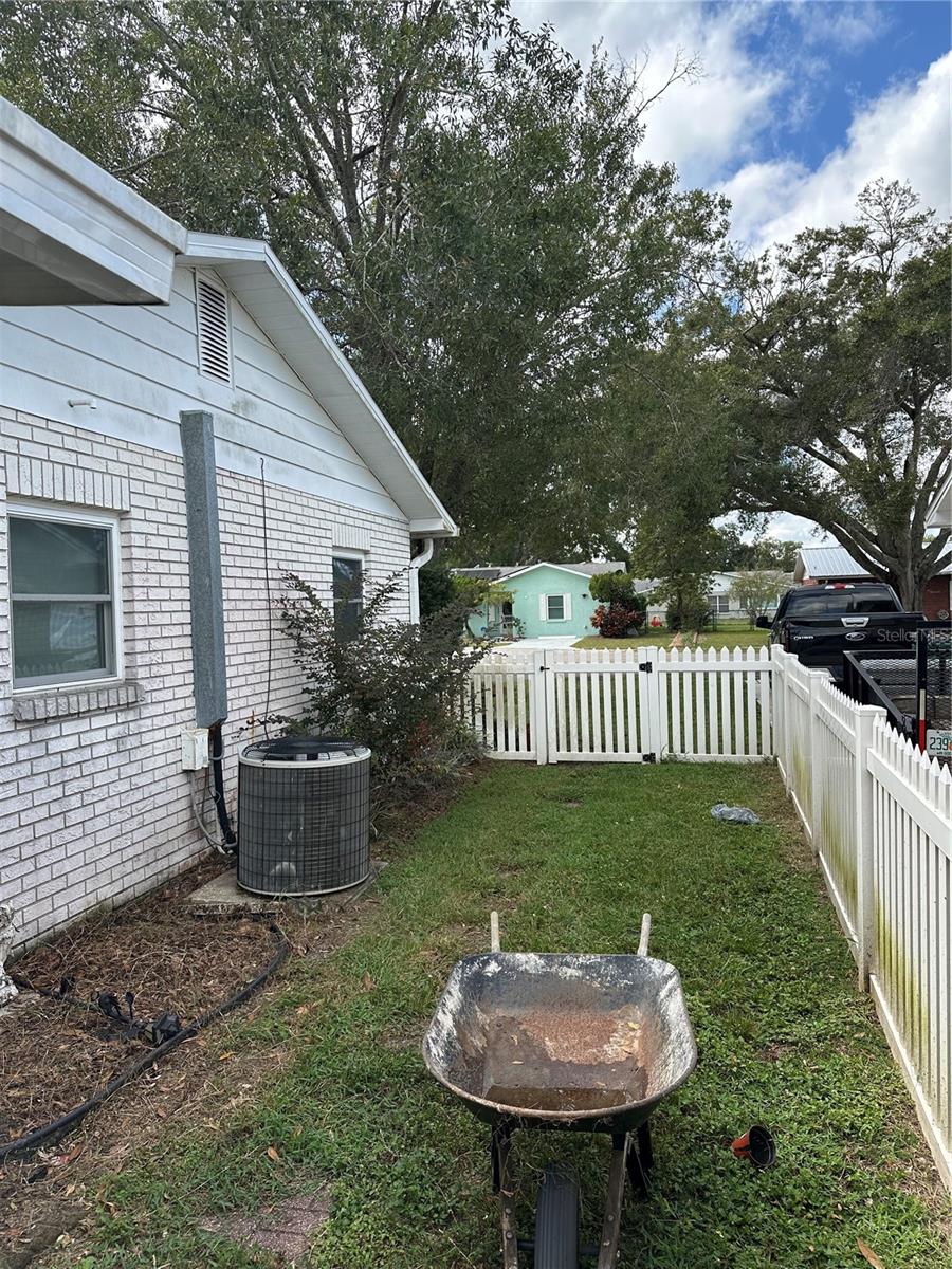 Image 6 of 45 For 6130 17th Street