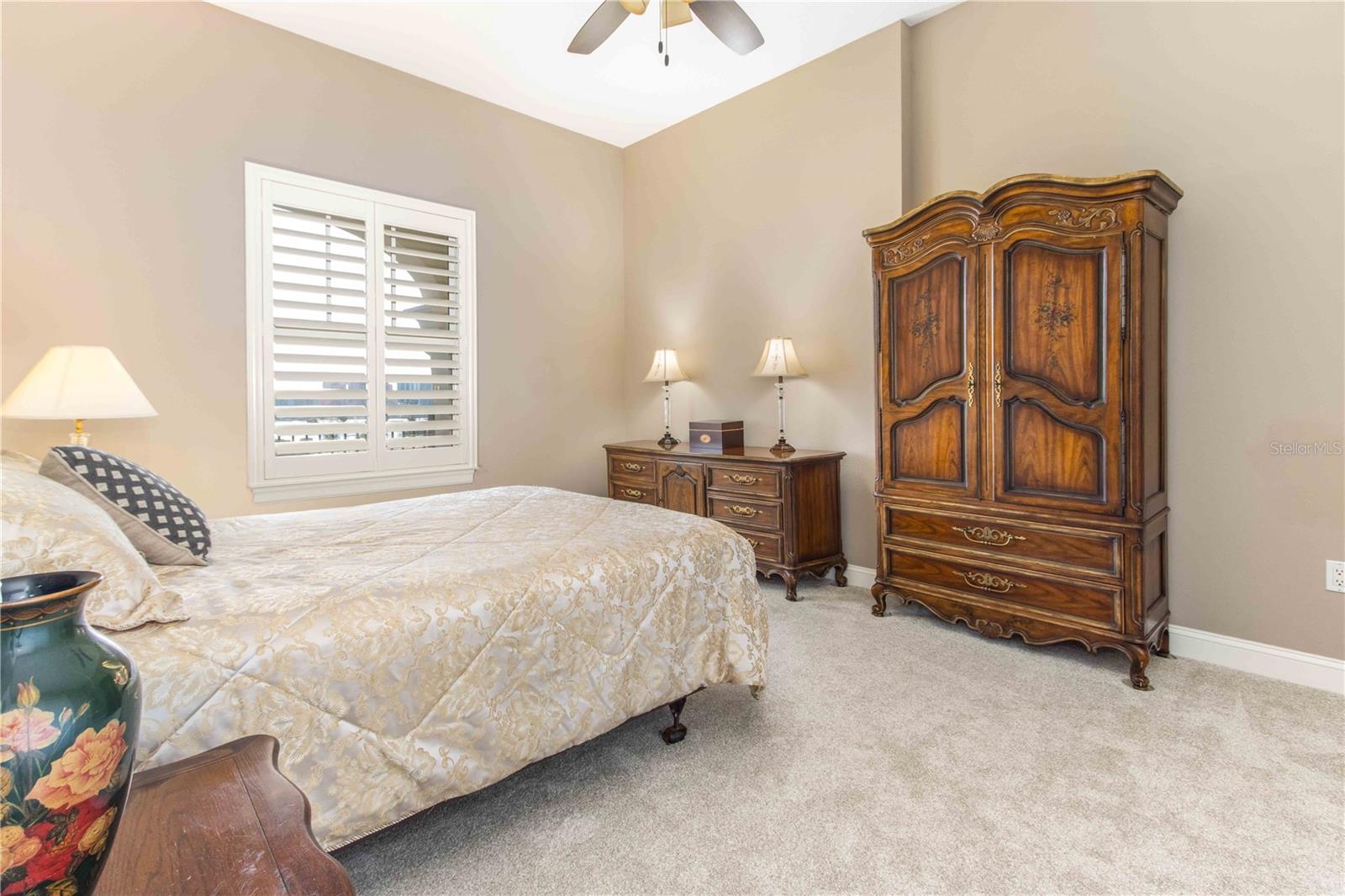 Image 10 of 50 For 202 Windward Passage 603