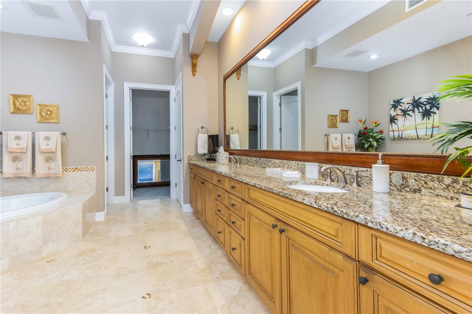 Image 27 of 50 For 202 Windward Passage 603