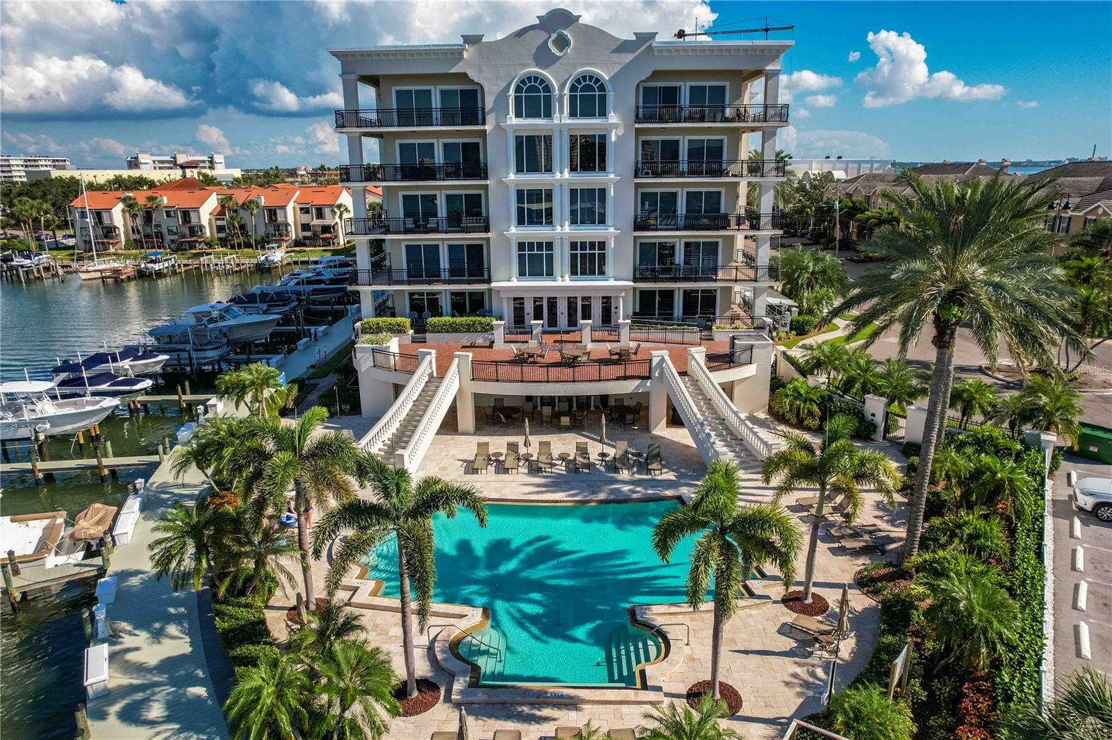 Image 3 of 50 For 202 Windward Passage 603