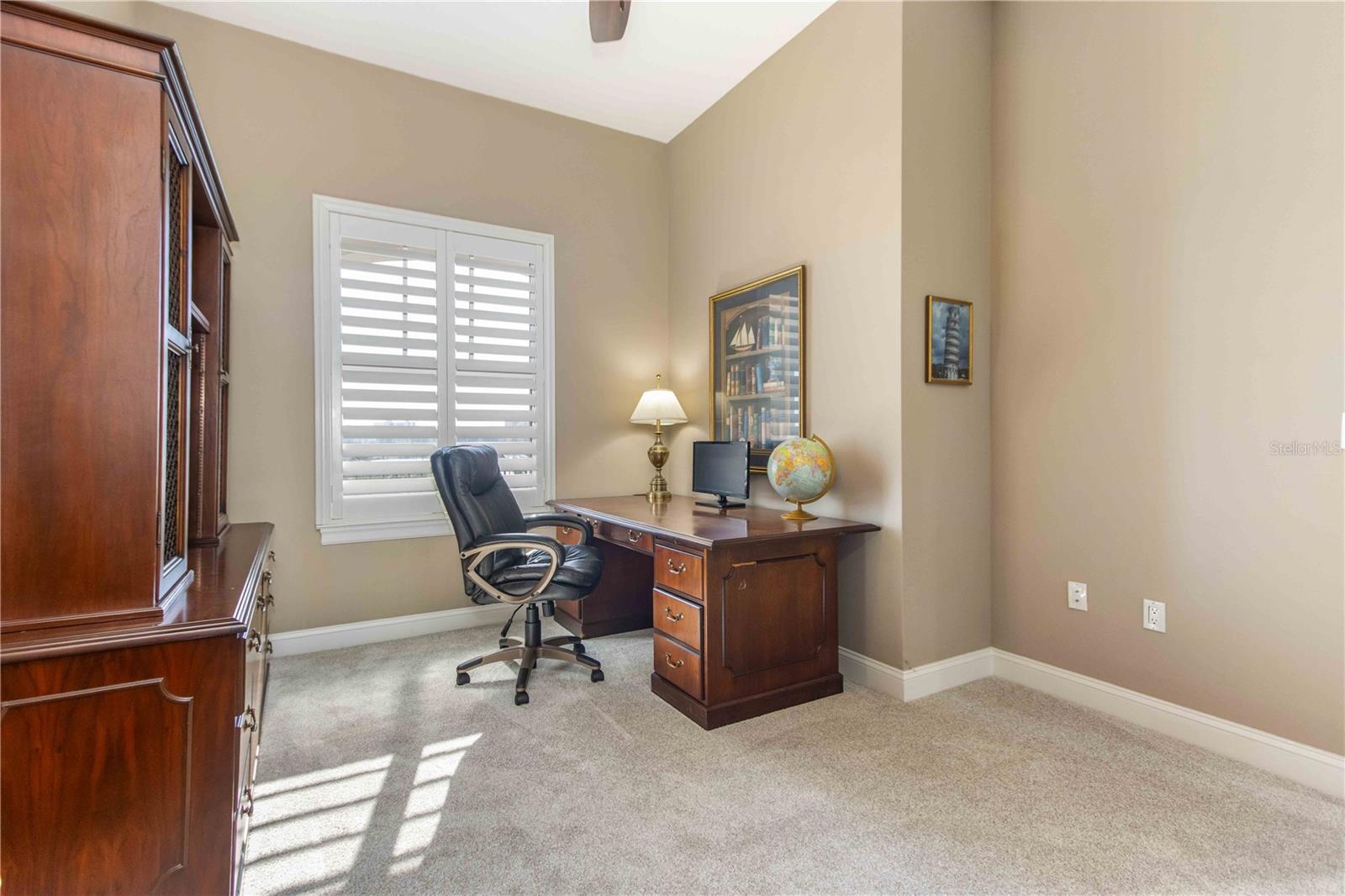 Image 5 of 50 For 202 Windward Passage 603