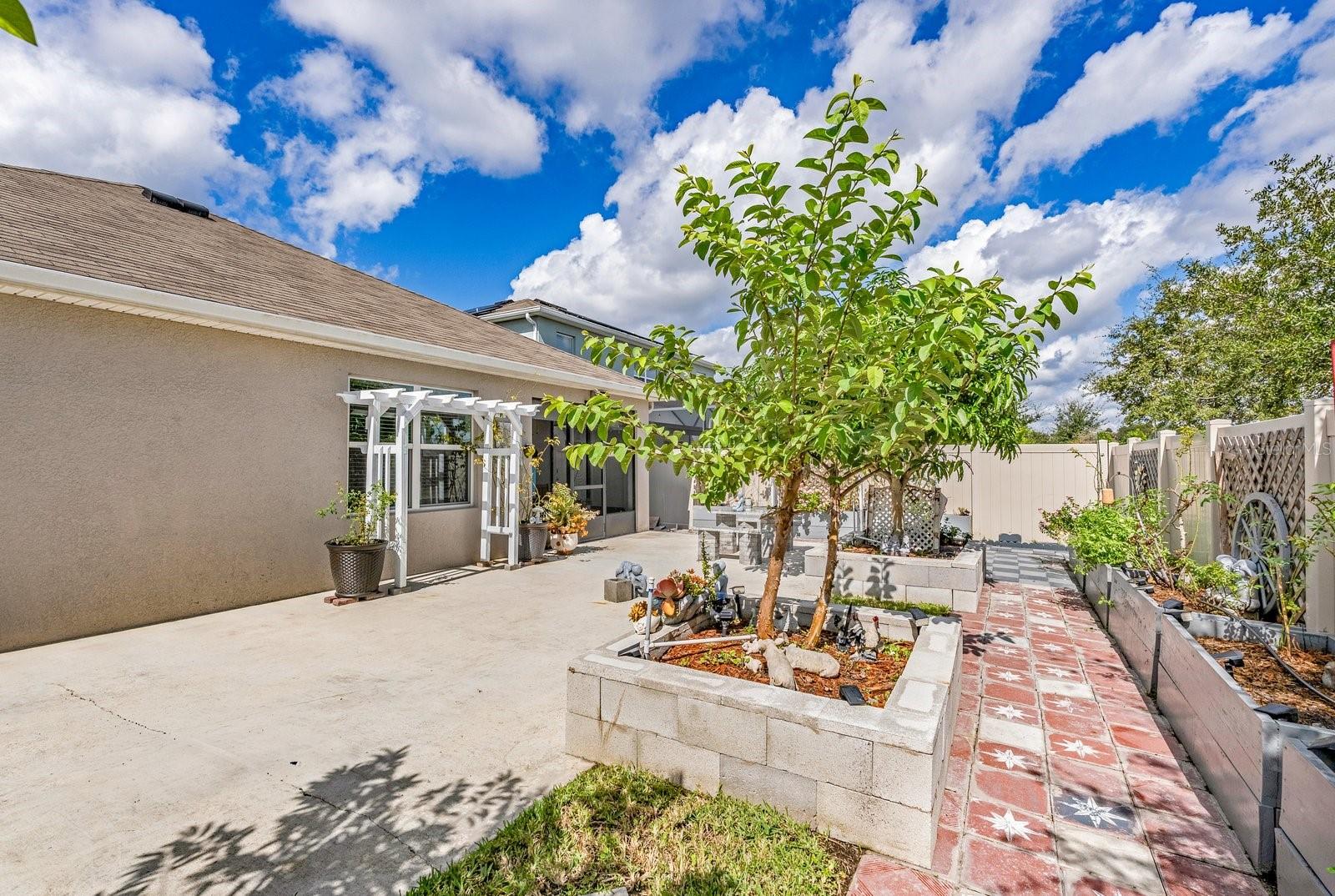 Image 29 of 43 For 2610 Garden Plum Place