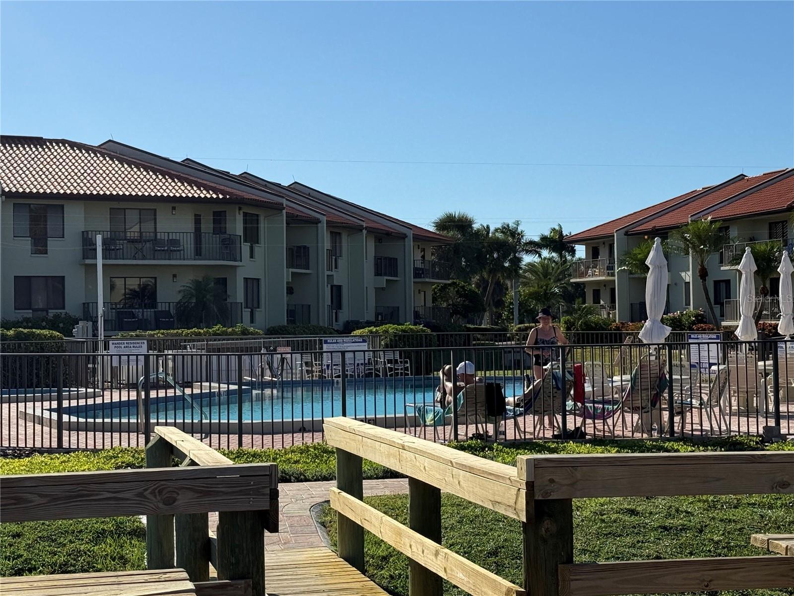 Image 15 of 20 For 1515 Pinellas Bayway S 42