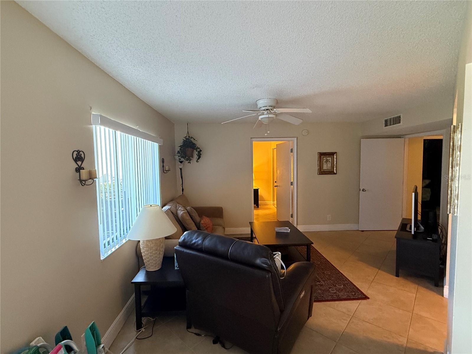 Image 4 of 20 For 1515 Pinellas Bayway S 42