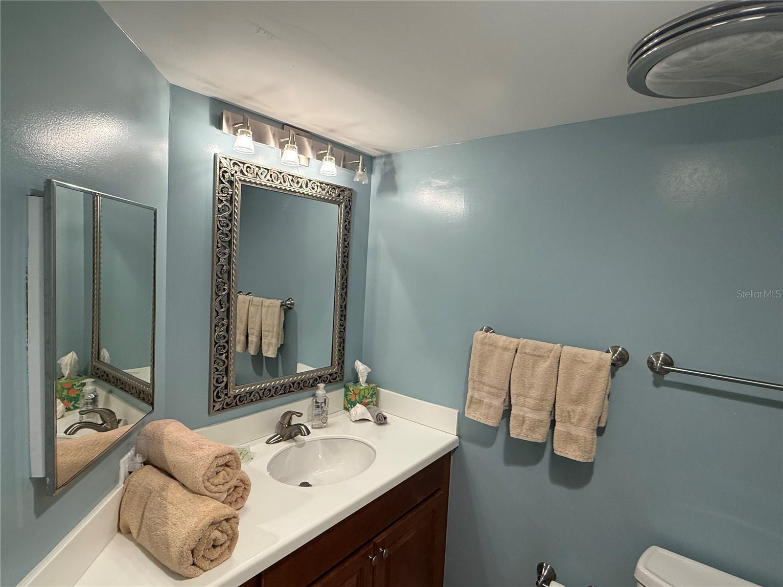 Image 7 of 20 For 1515 Pinellas Bayway S 42