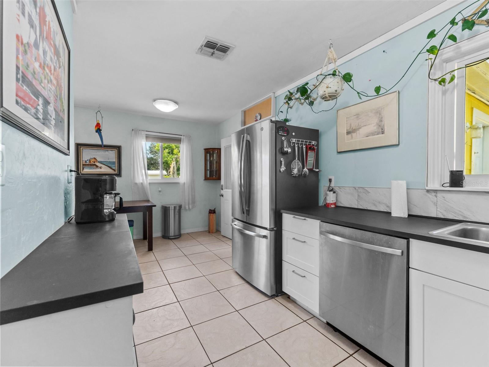 Image 10 of 41 For 6349 10th Avenue S