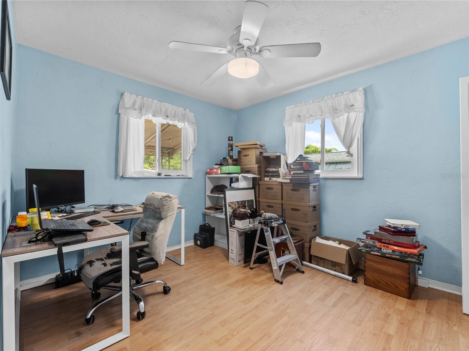 Image 21 of 41 For 6349 10th Avenue S