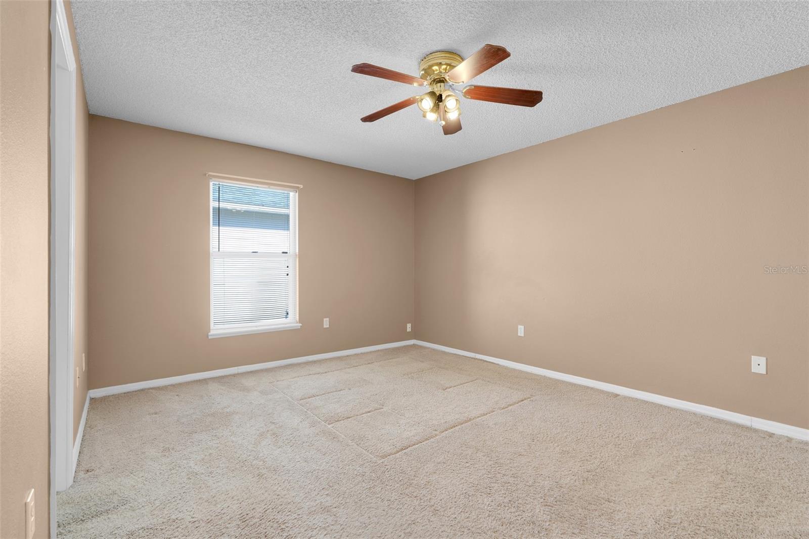 Image 18 of 31 For 777 Penlon Court