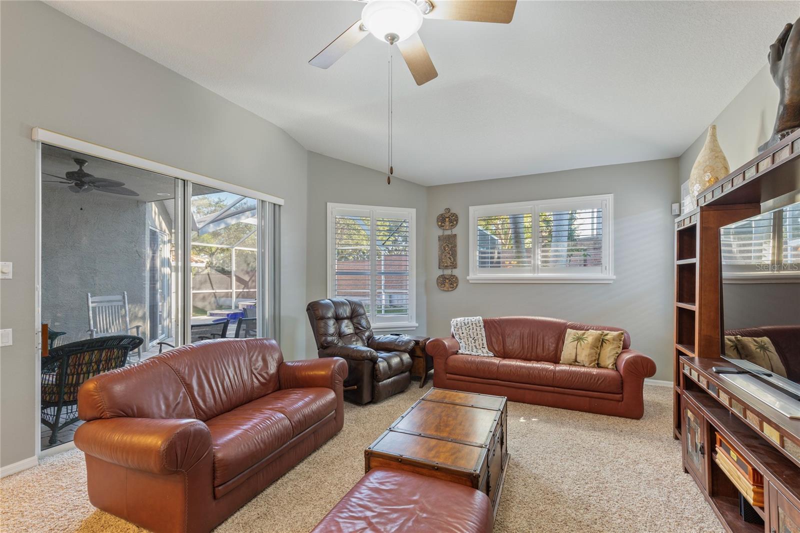 Image 20 of 45 For 2356 Messenger Circle