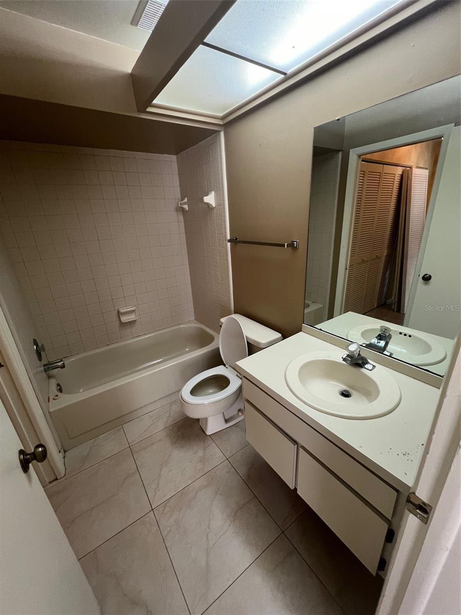 Image 15 of 19 For 1709 Lake Cypress Drive