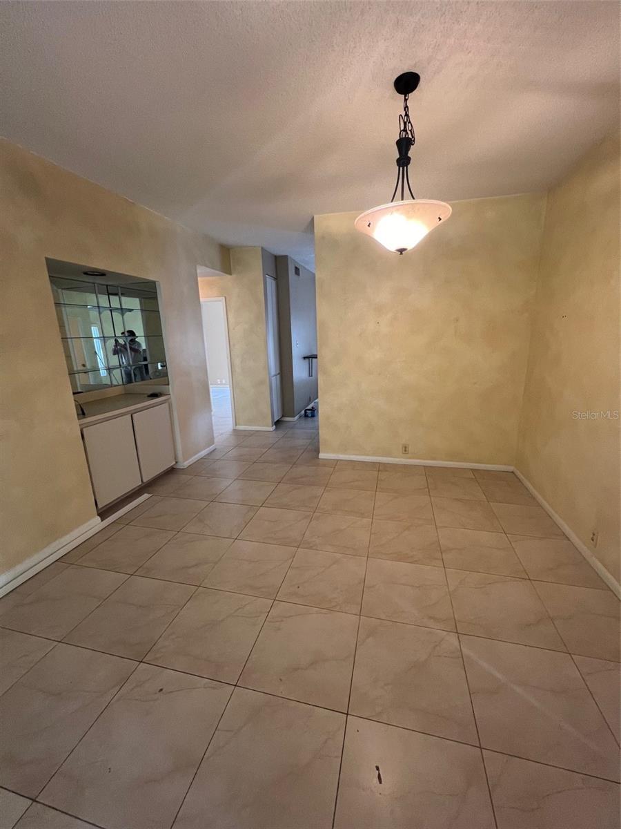 Image 5 of 19 For 1709 Lake Cypress Drive