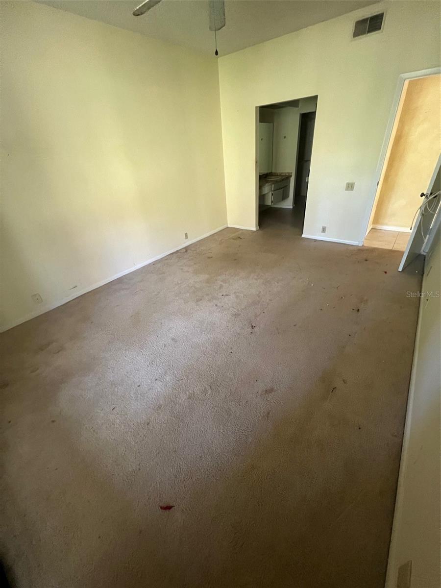 Image 7 of 19 For 1709 Lake Cypress Drive