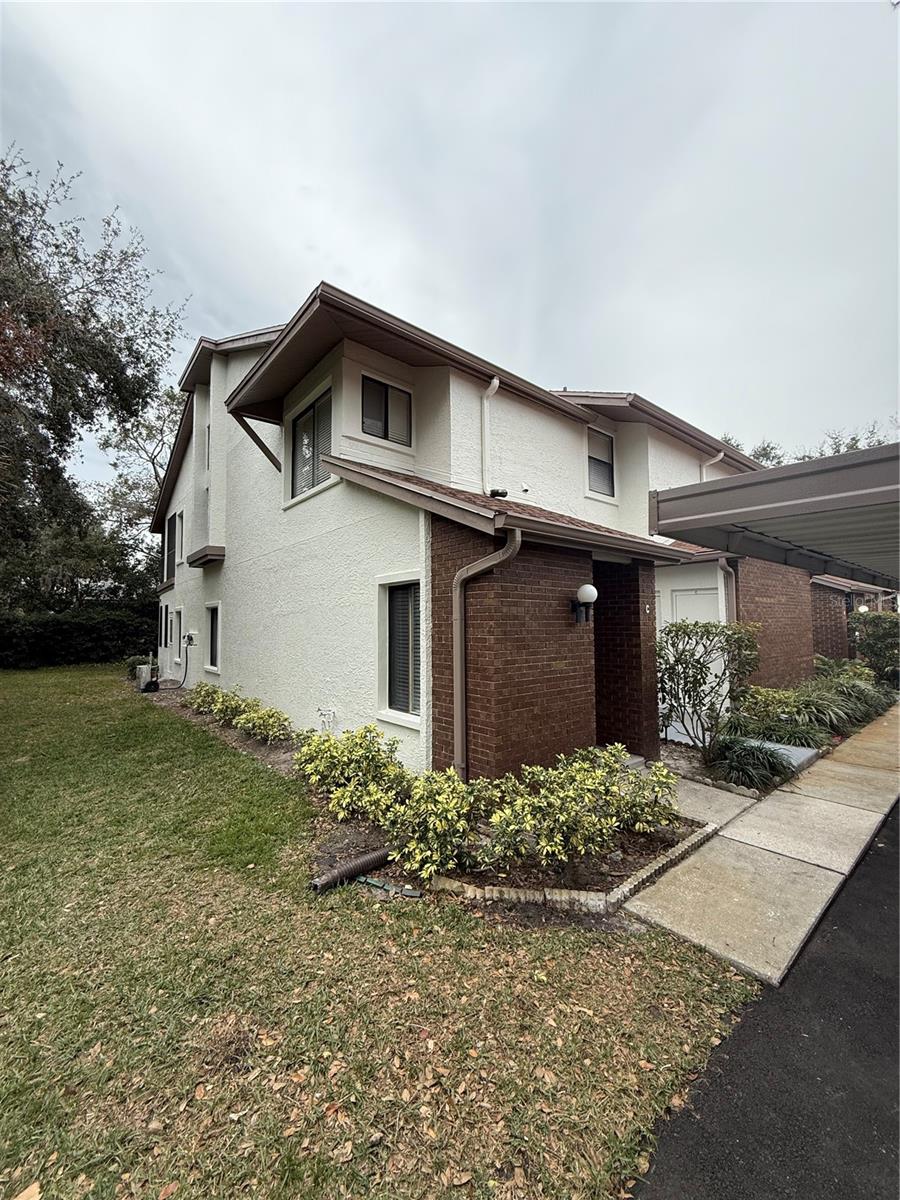 Image 4 of 37 For 615 Fairmont Avenue C