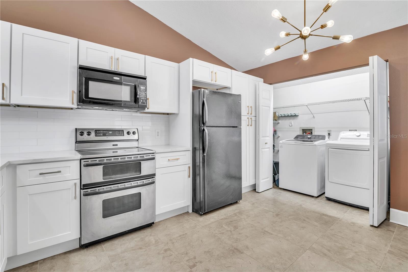 Image 7 of 37 For 615 Fairmont Avenue C