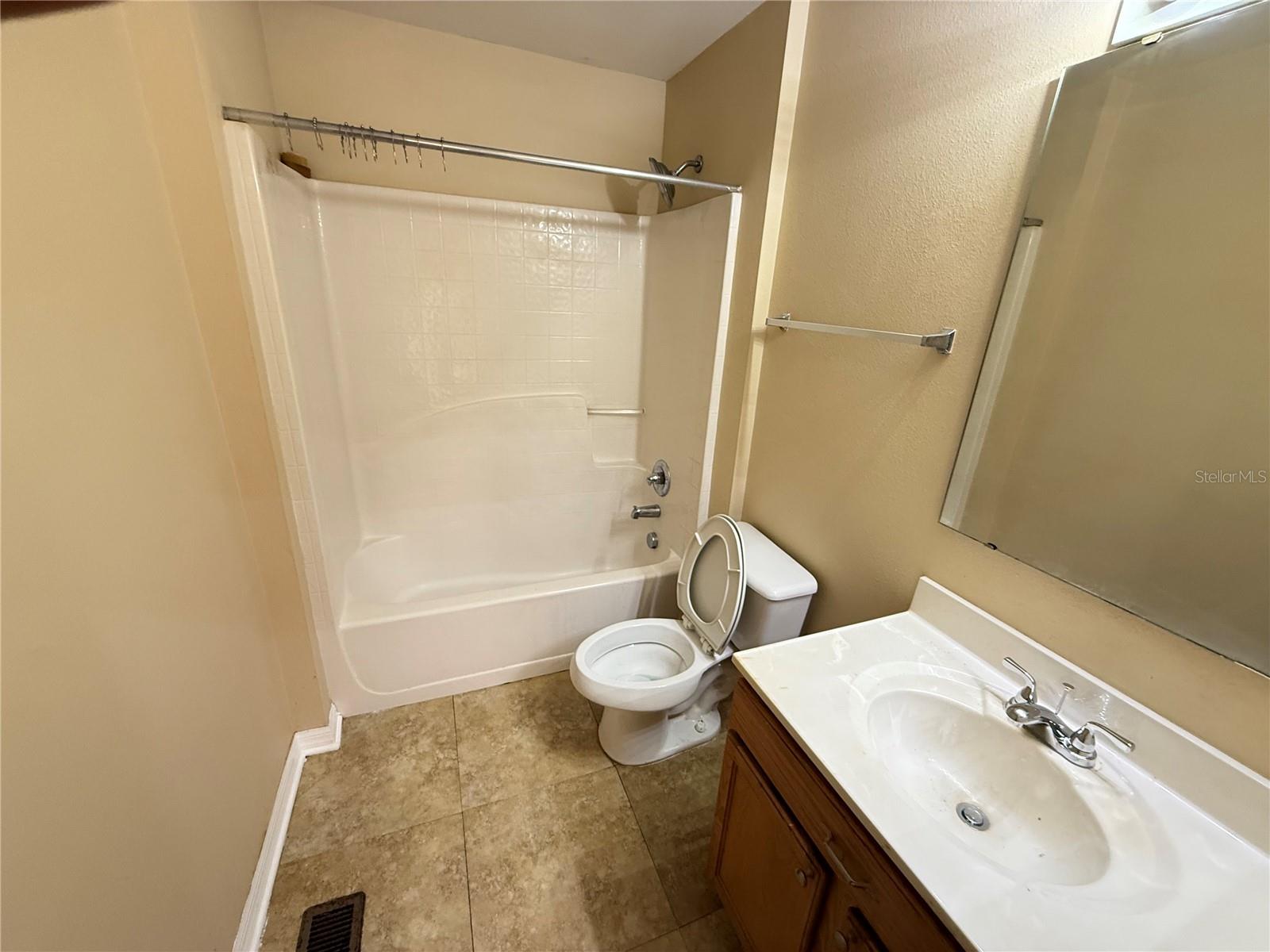 Image 13 of 22 For 4652 Ashburn Square Drive