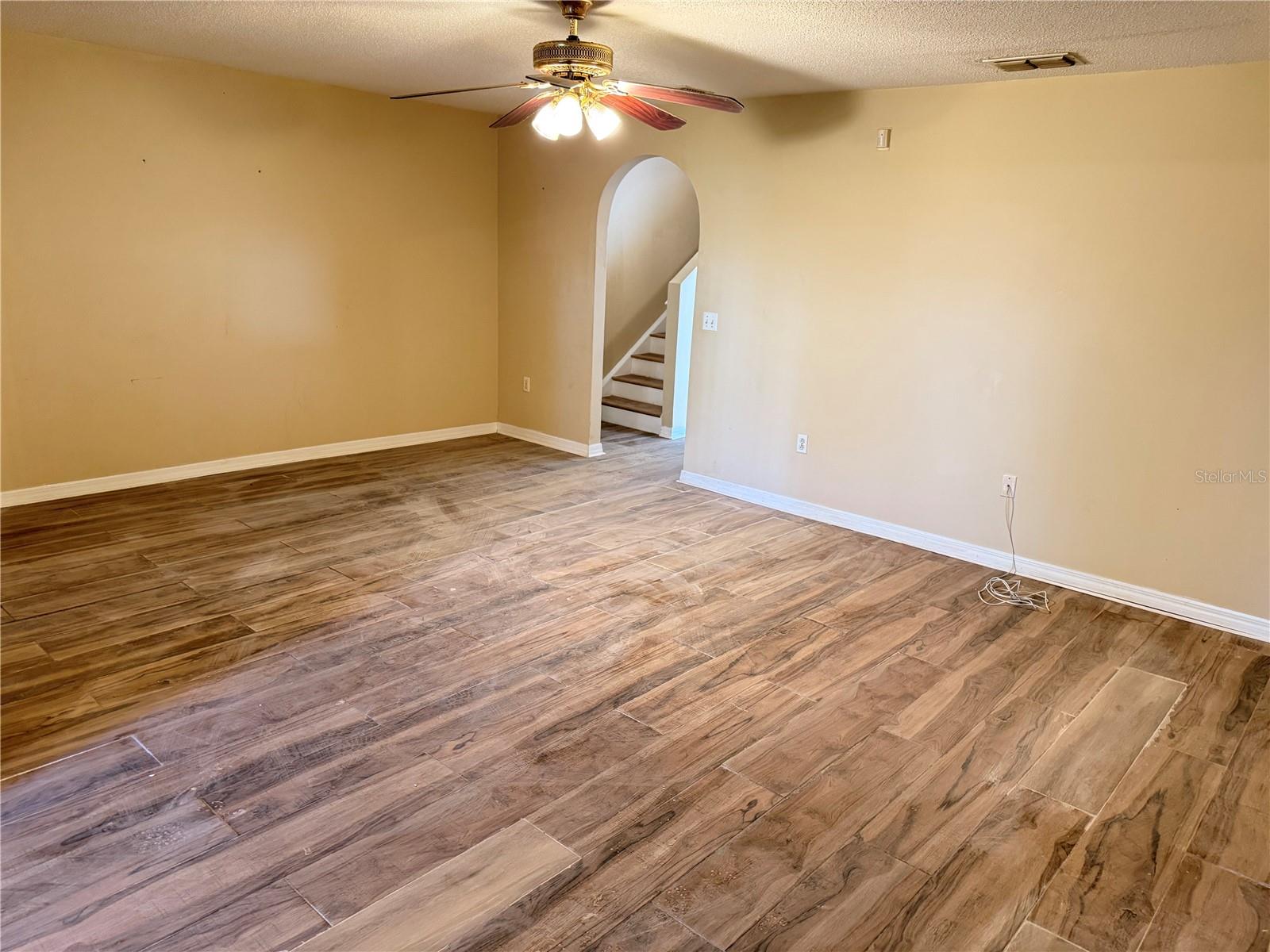 Image 19 of 22 For 4652 Ashburn Square Drive