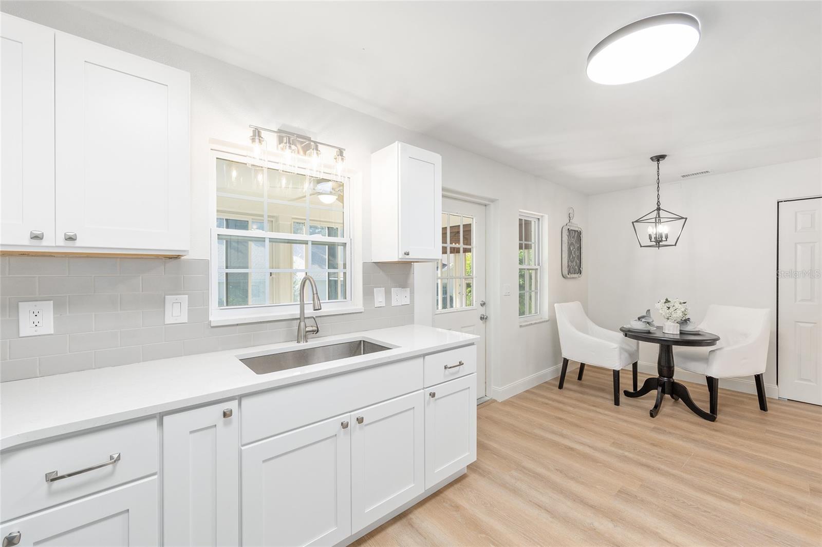 Image 18 of 41 For 8470 92nd Lane F