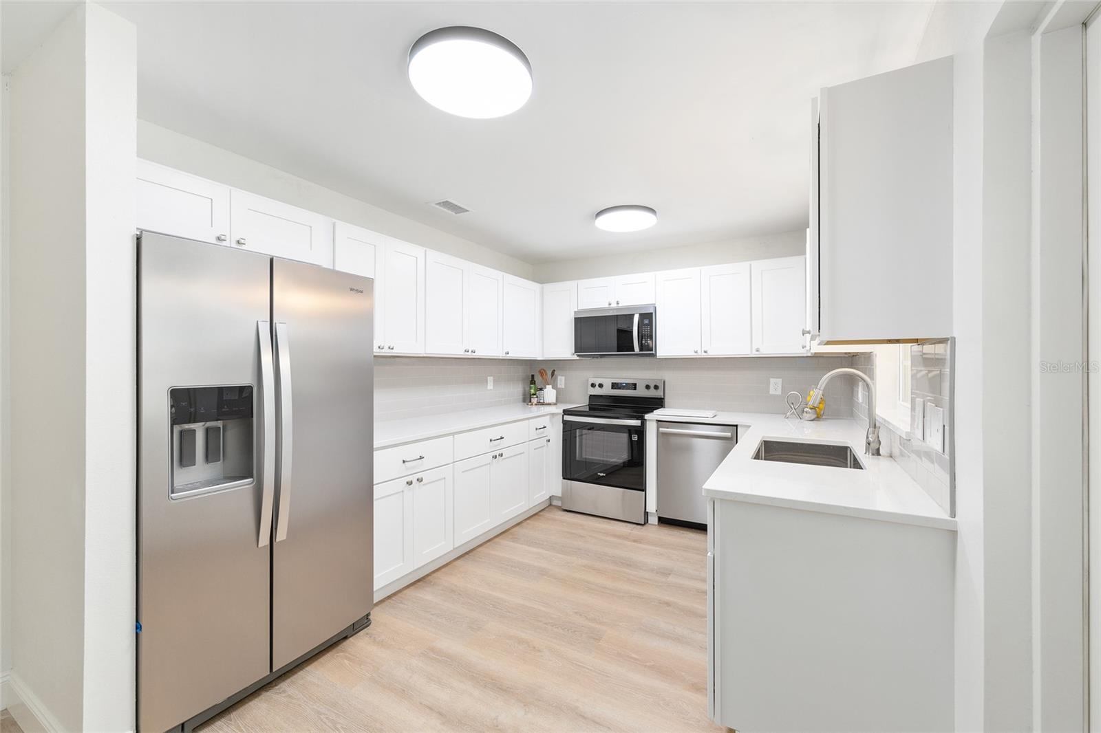 Image 20 of 41 For 8470 92nd Lane F