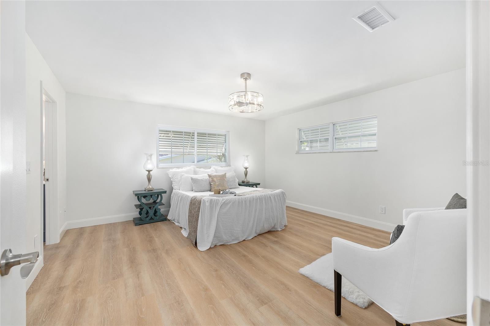 Image 23 of 41 For 8470 92nd Lane F