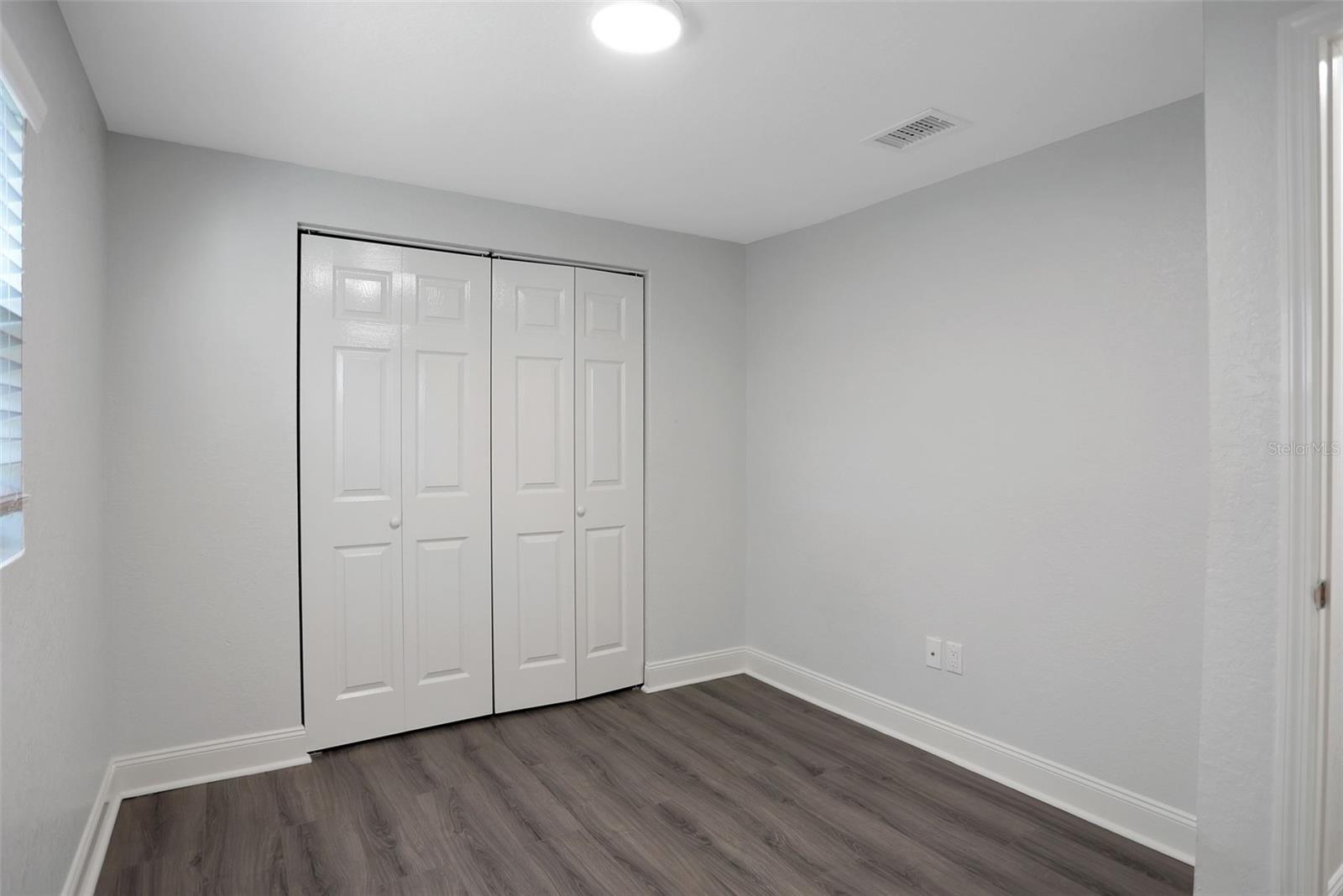 Image 17 of 29 For 1705 Chelsea Street