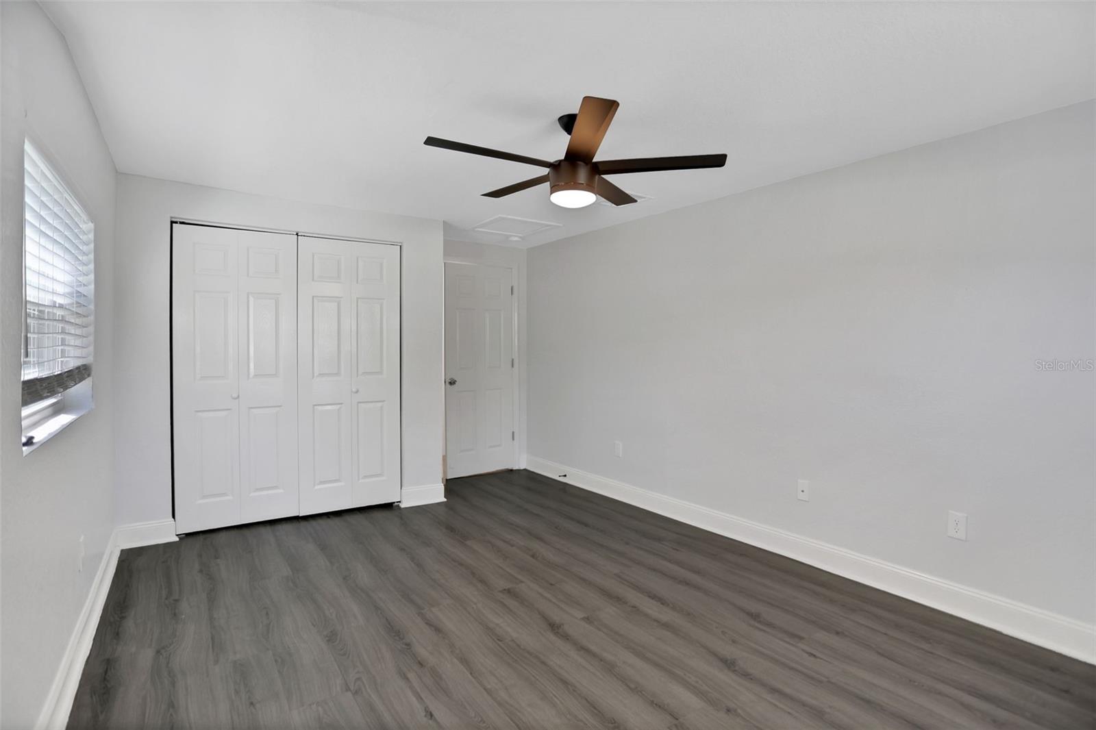 Image 18 of 29 For 1705 Chelsea Street