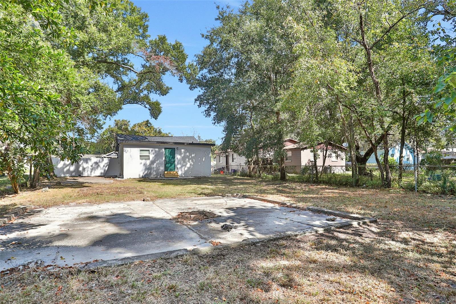 Image 25 of 29 For 1705 Chelsea Street