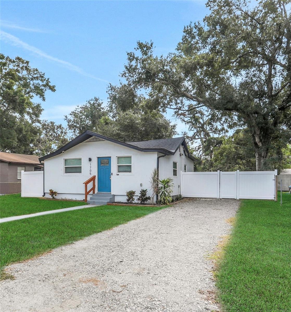 Image 3 of 29 For 1705 Chelsea Street