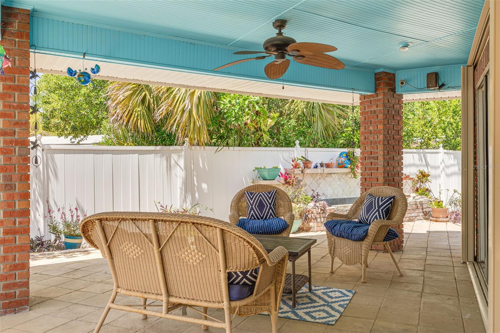 Image 24 of 33 For 941 65th Street S