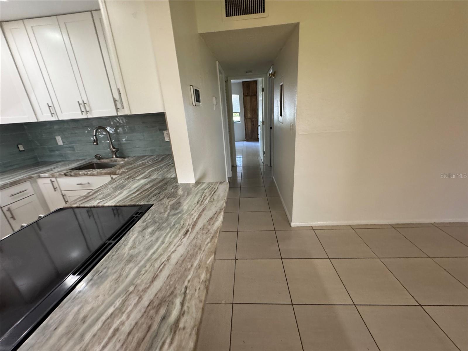 Image 22 of 31 For 3300 Fox Chase Circle N 229