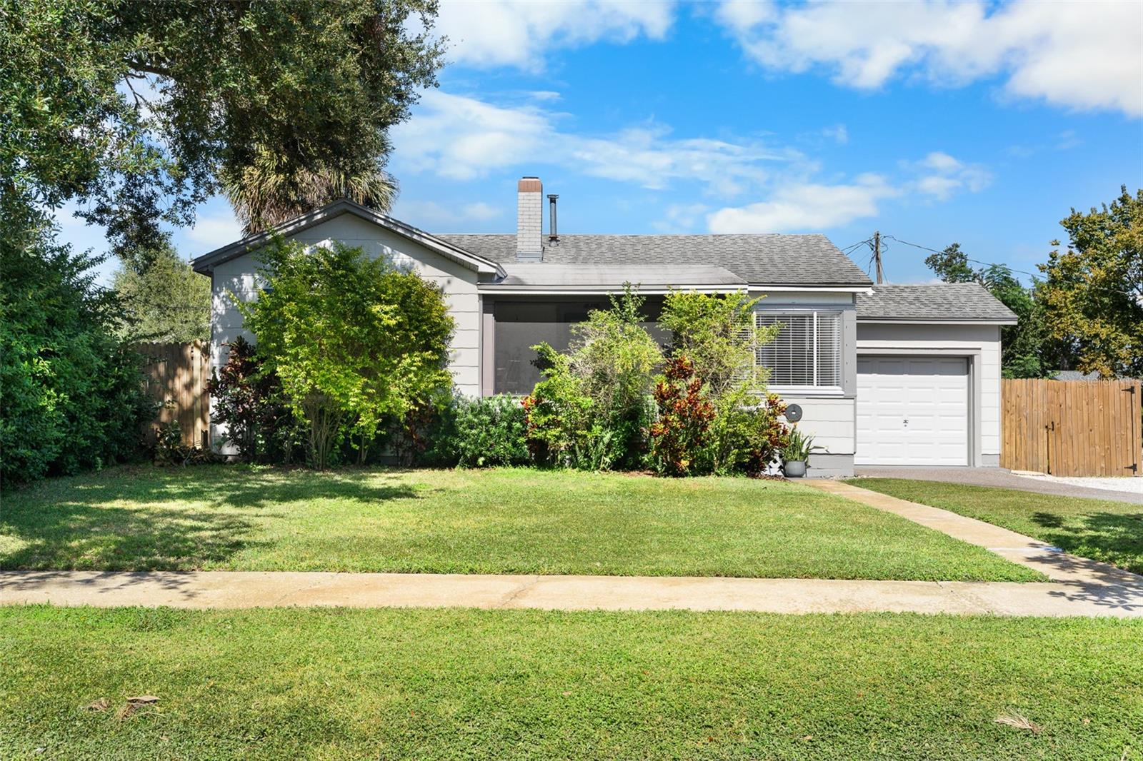 Details for 1535 35th Avenue N, ST PETERSBURG, FL 33704