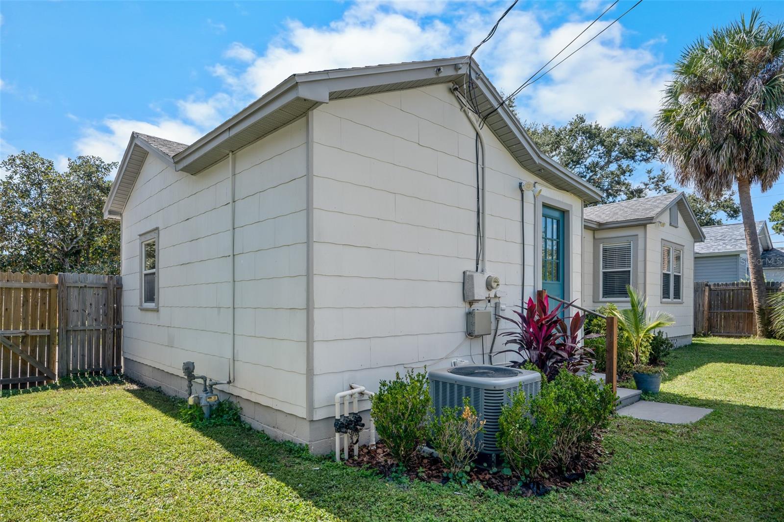 Image 29 of 36 For 1535 35th Avenue N