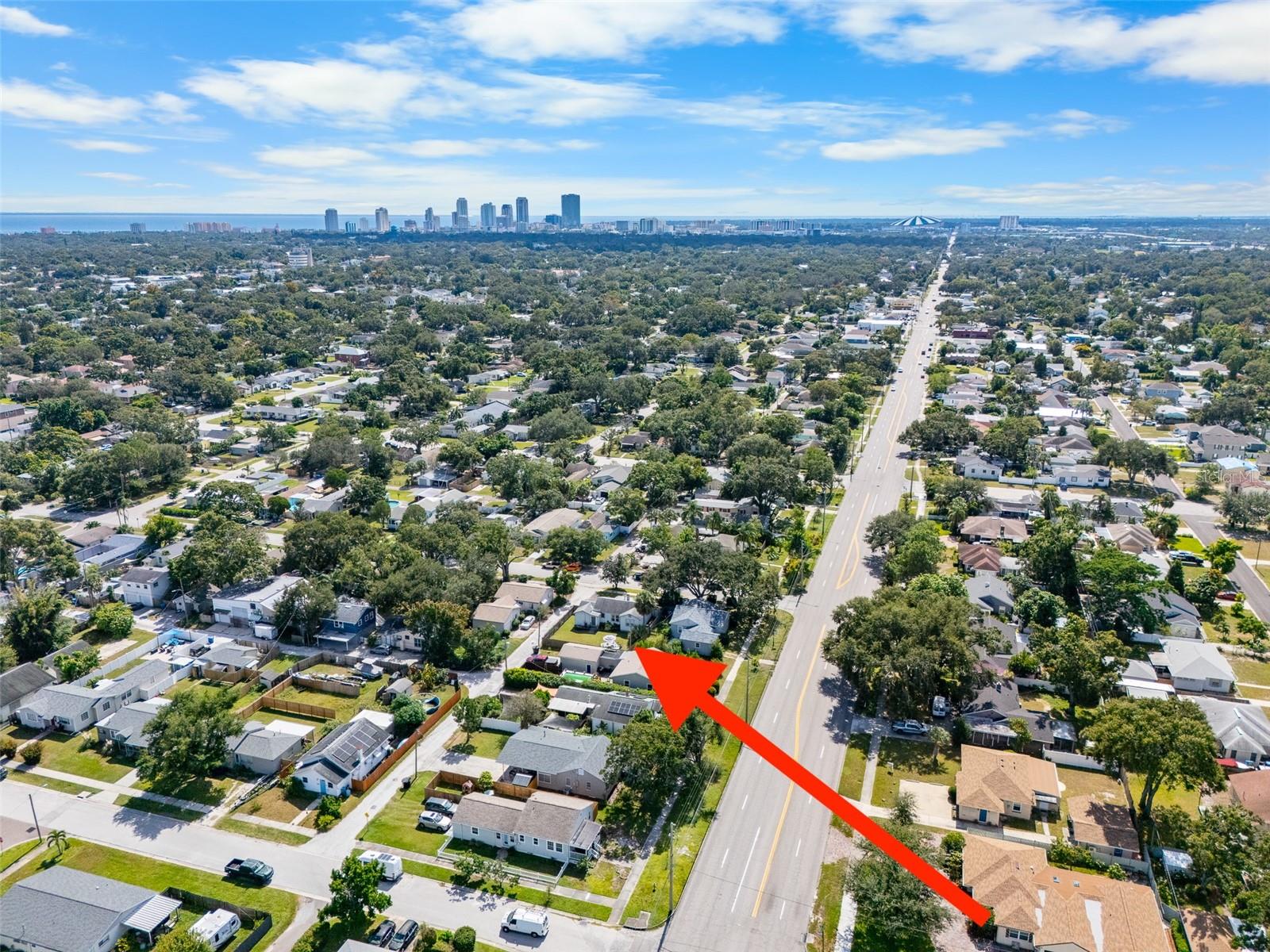 Image 6 of 36 For 1535 35th Avenue N