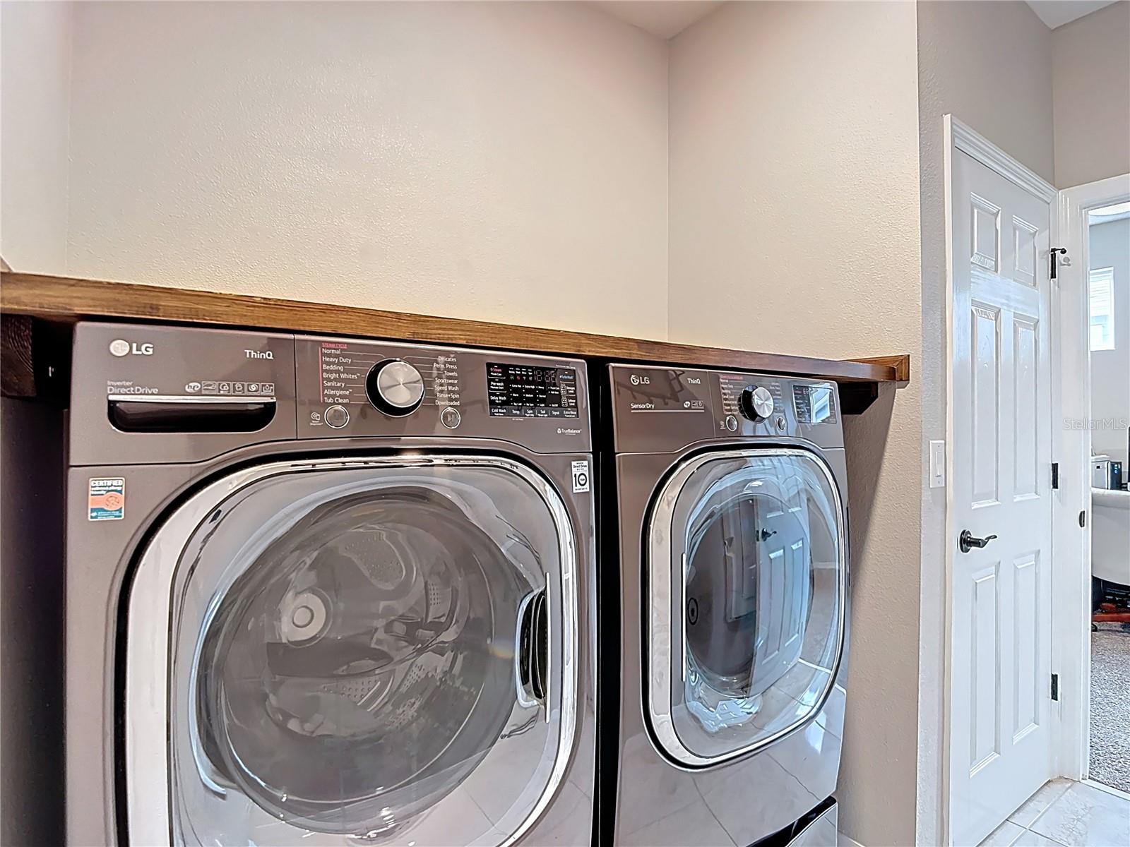 Image 46 of 61 For 2881 Grand Kemerton Place