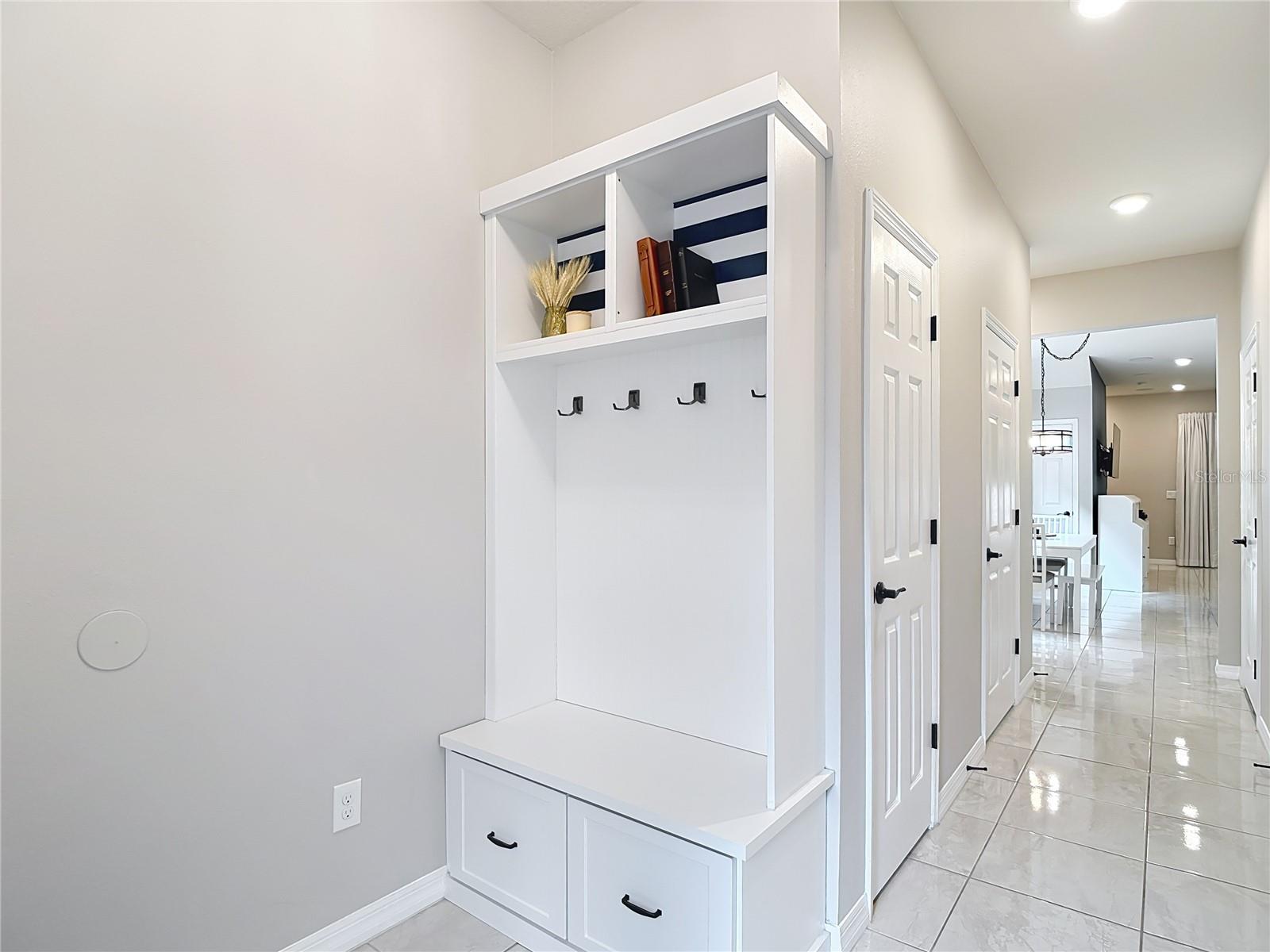 Image 8 of 61 For 2881 Grand Kemerton Place