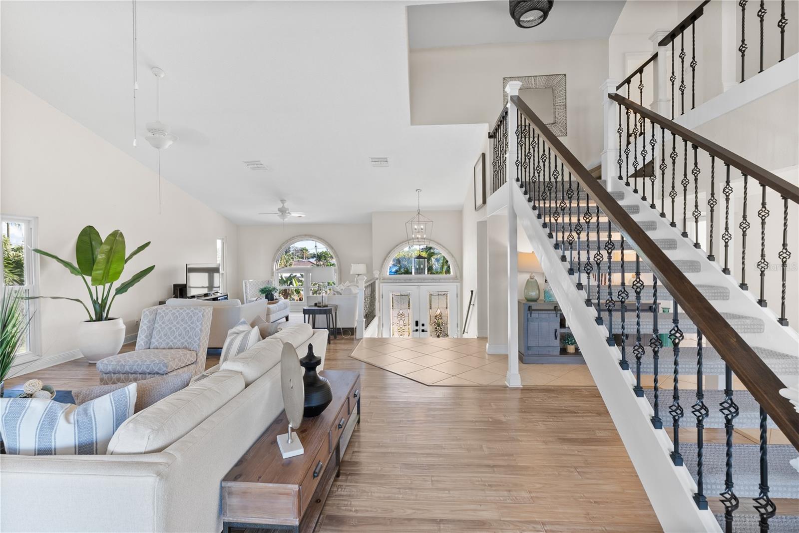 Image 10 of 83 For 255 46th Avenue