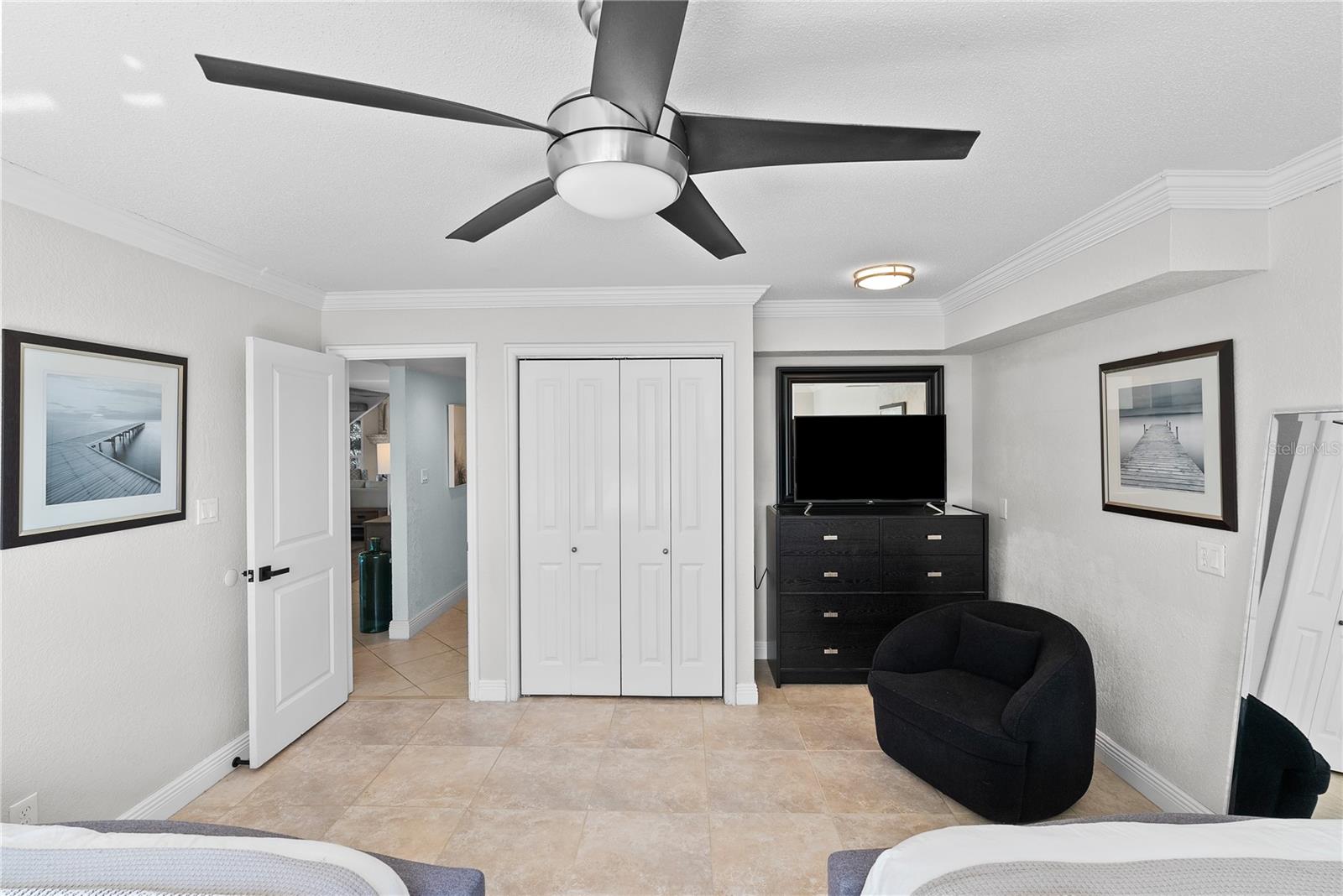 Image 28 of 83 For 255 46th Avenue