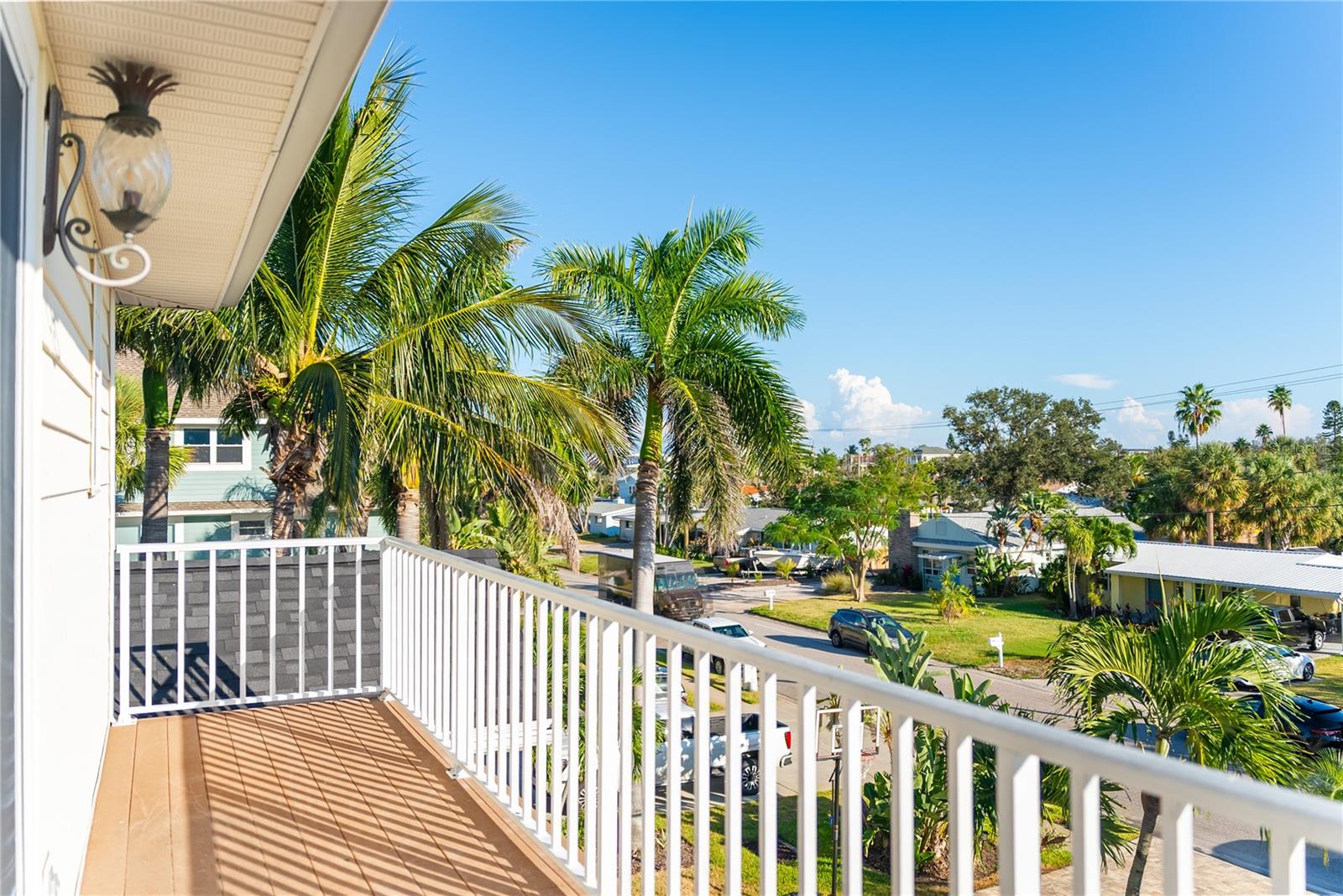 Image 42 of 83 For 255 46th Avenue