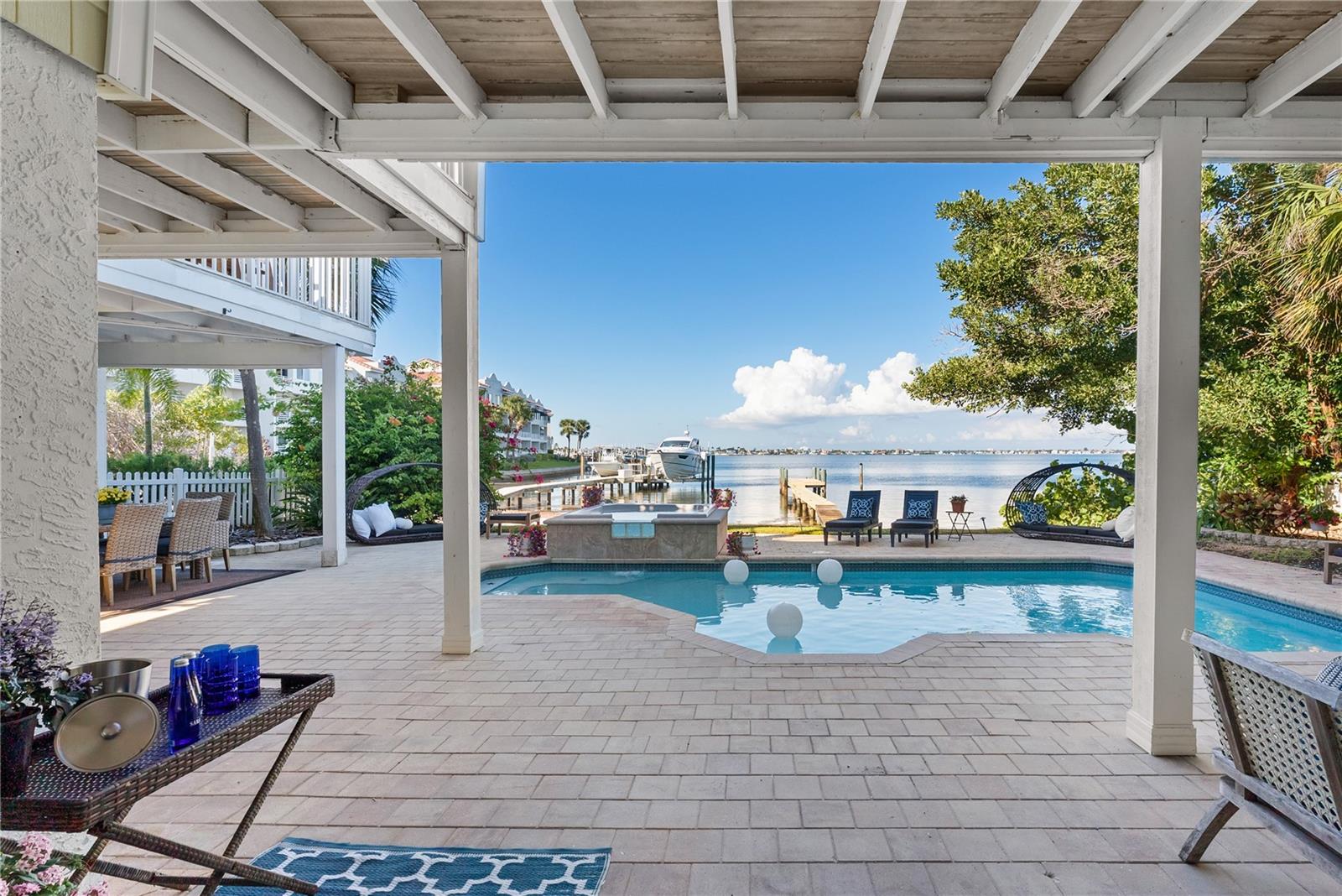 Image 46 of 83 For 255 46th Avenue