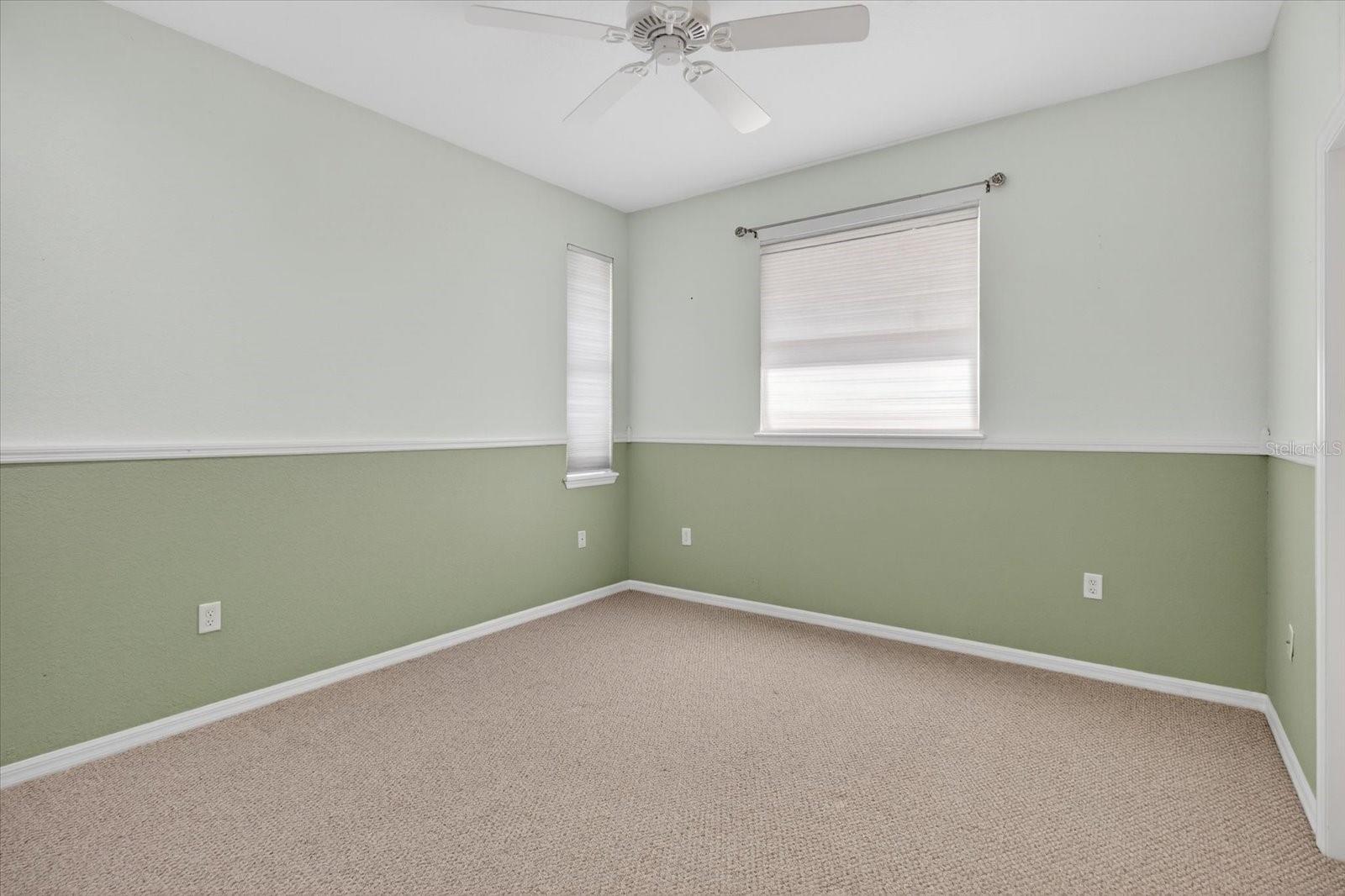 Image 48 of 77 For 5507 31st Court E